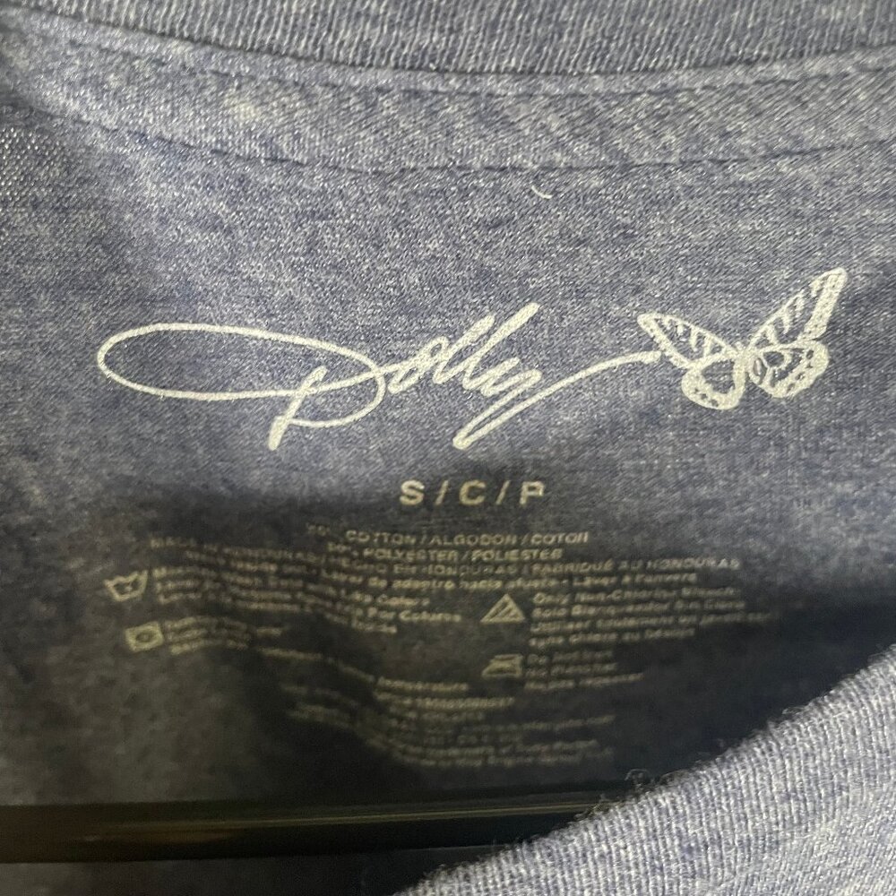 Dolly Parton Forever T Shirt Womens Small Cotton Blend SS Crew Neck NWOT New - Picture 2 of 4